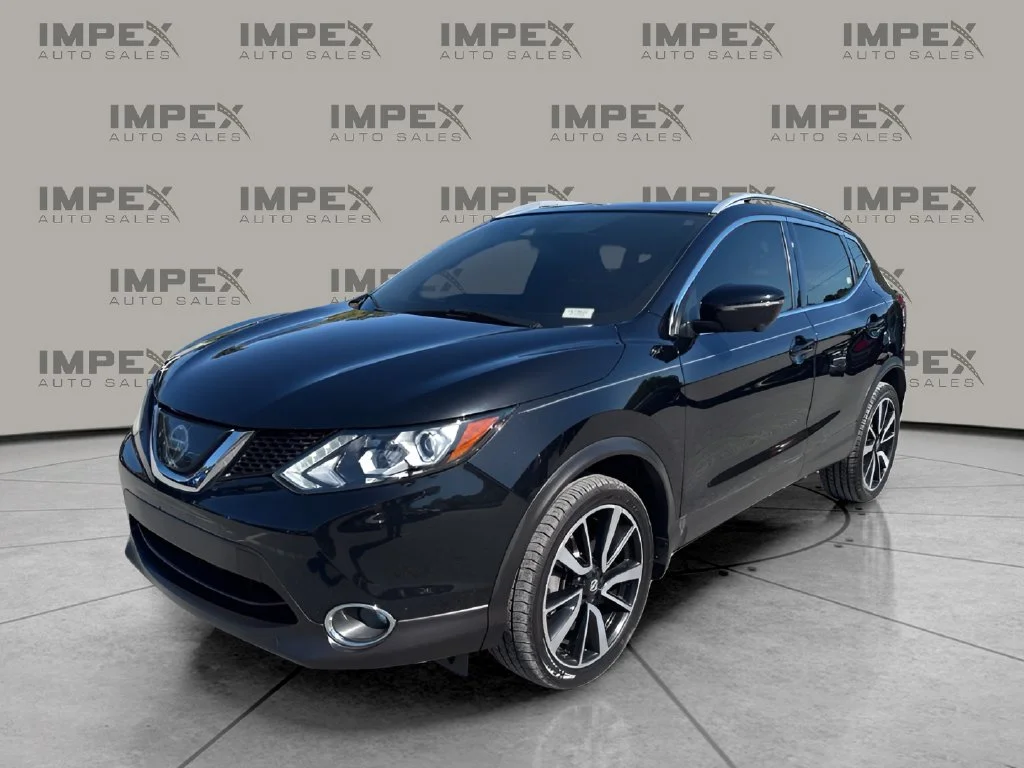 Used 2019 Black Nissan SL image 1