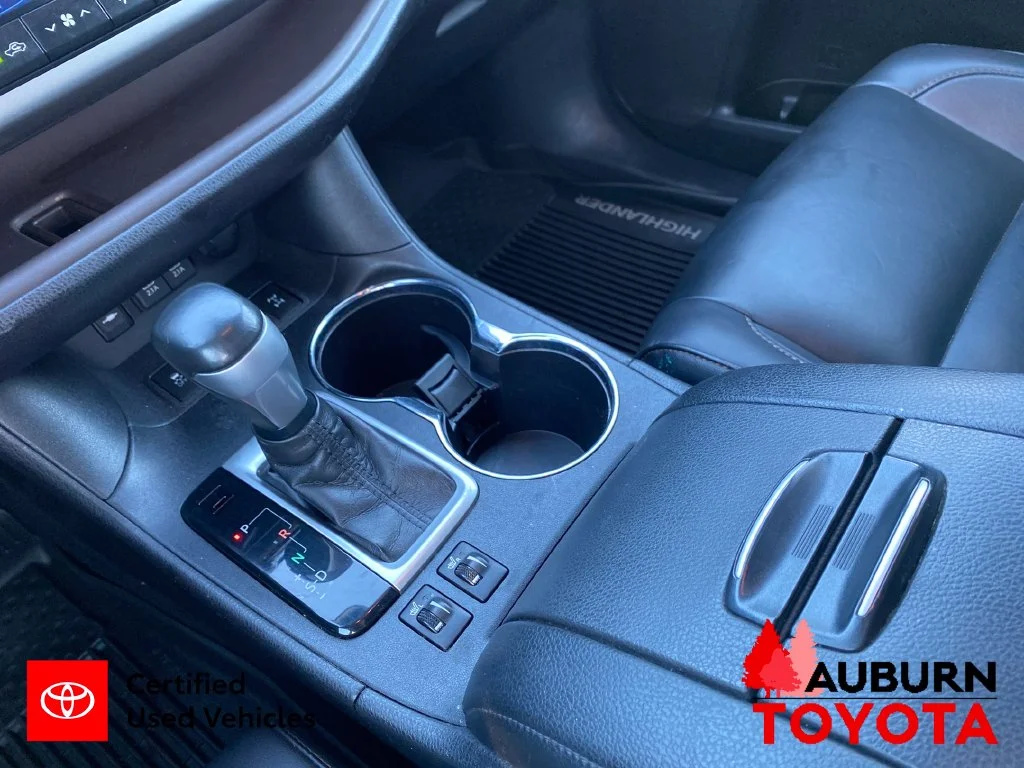 Certified Used 2019 Blizzard Pearl Toyota XLE image 15