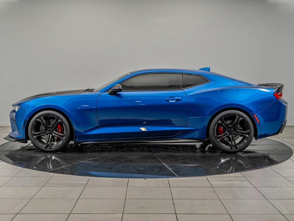Used 2018 Hyper Blue Metallic Chevrolet SS image 8