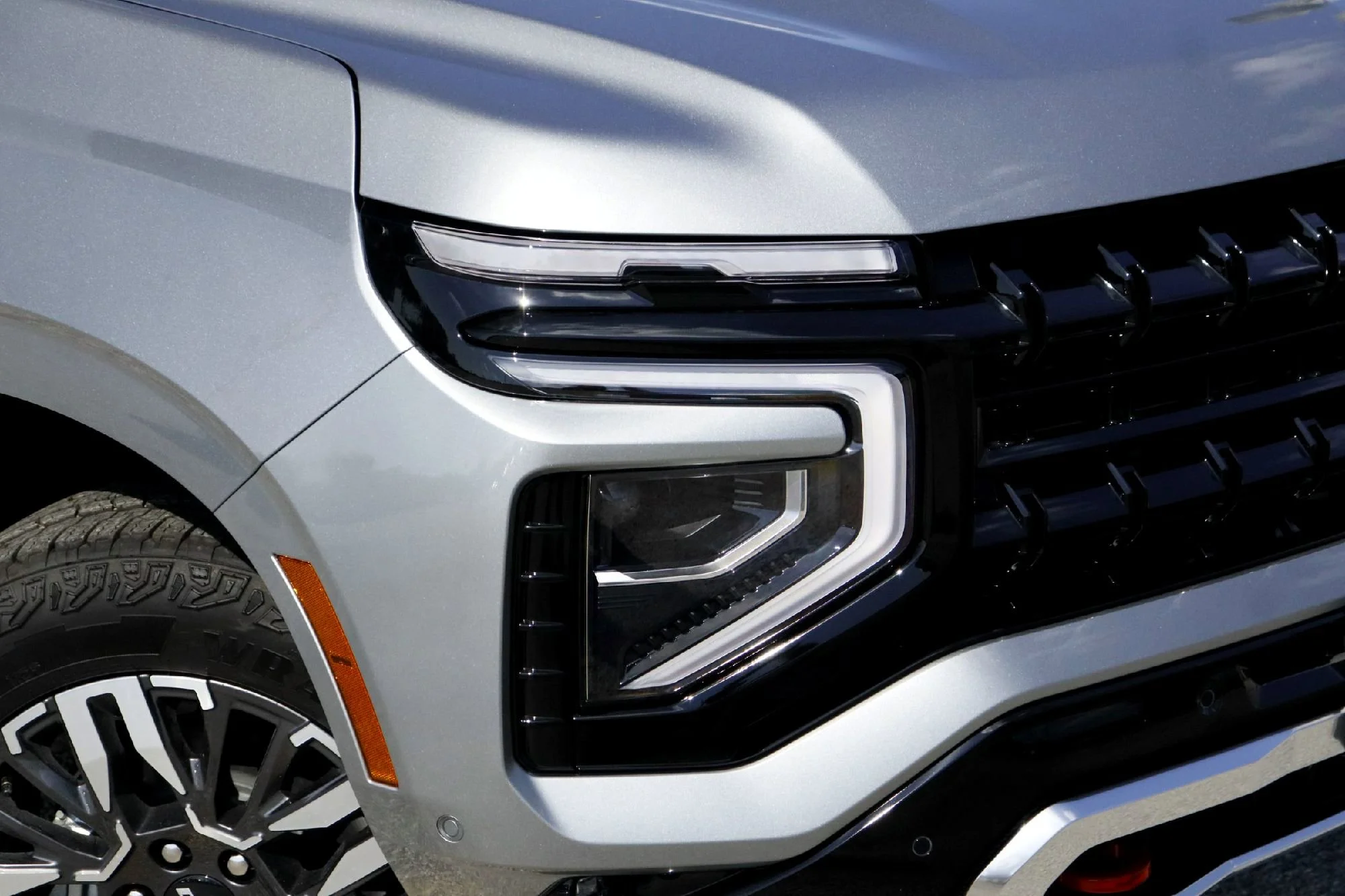 New 2026 Gray Chevrolet Z71 image 2