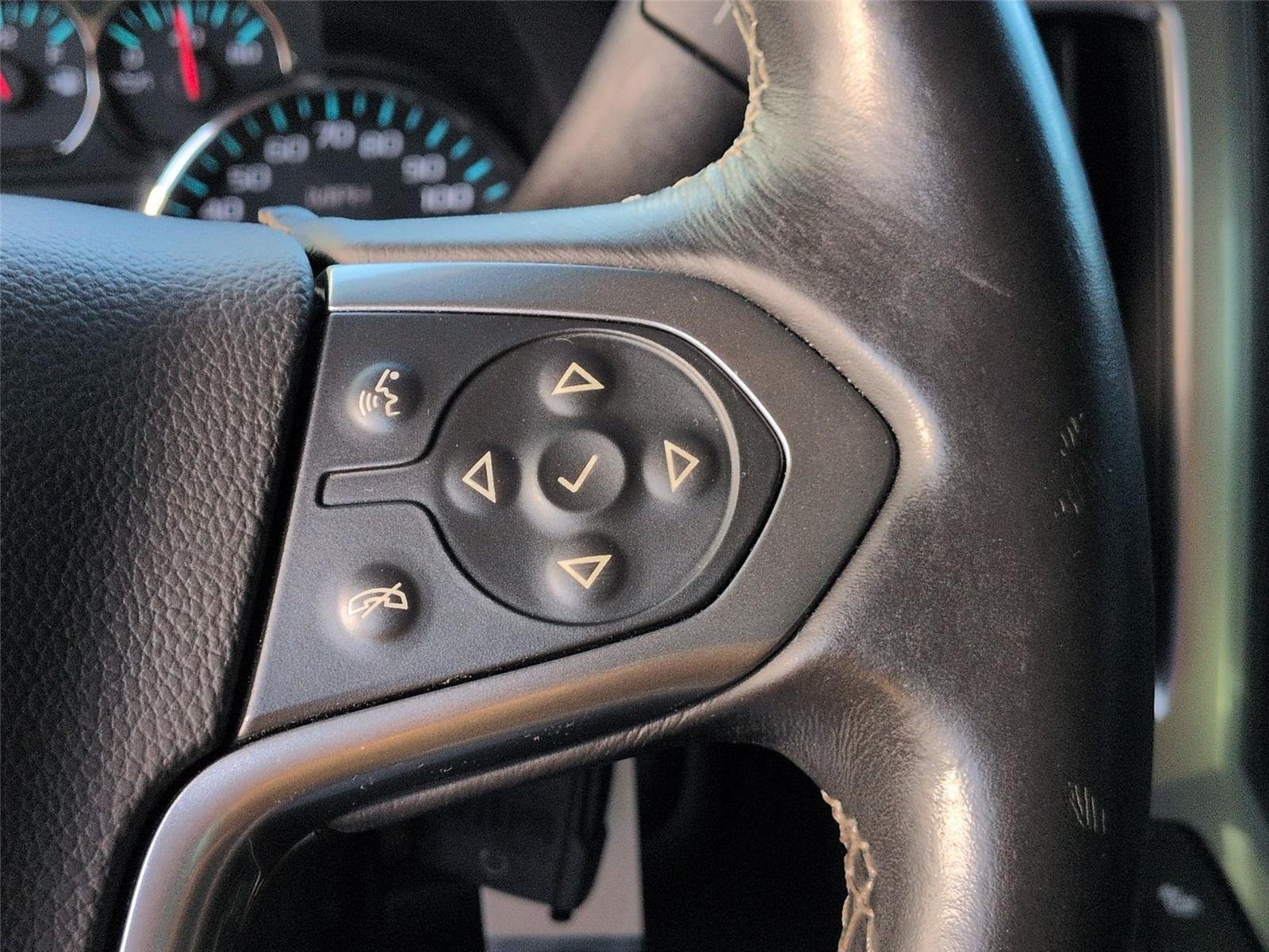 Used 2015 Black Chevrolet LT image 21