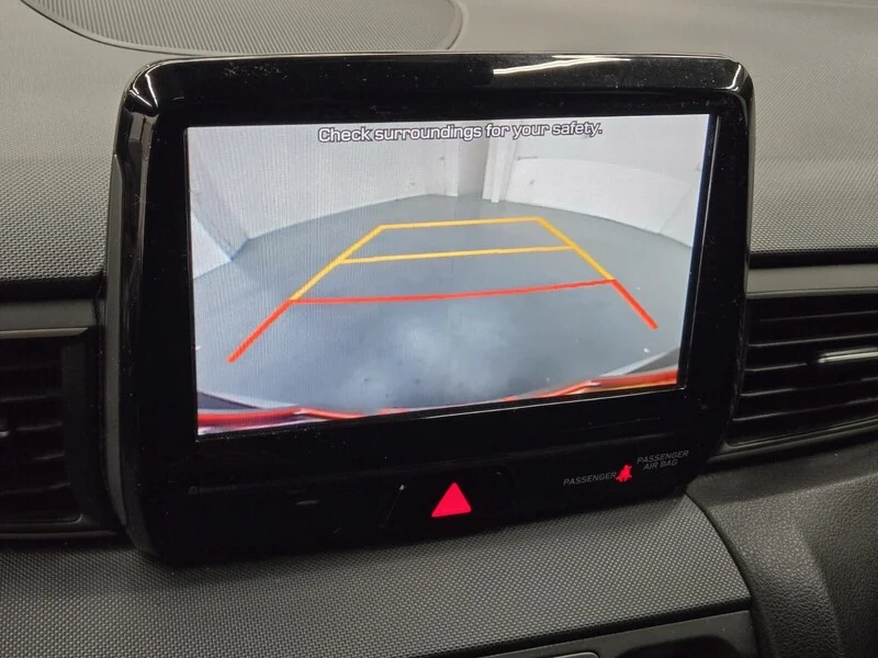 Used 2020 Ultra Black Hyundai 2.0 Premium image 17