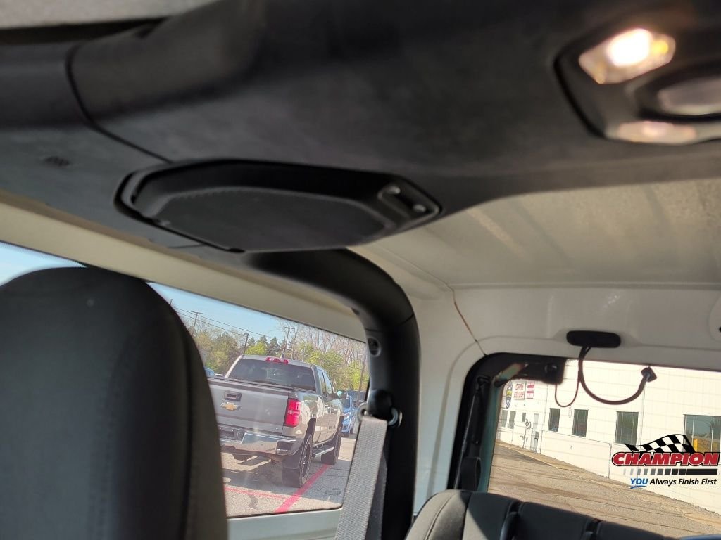 Used 2020 Silver Jeep Sport S image 16