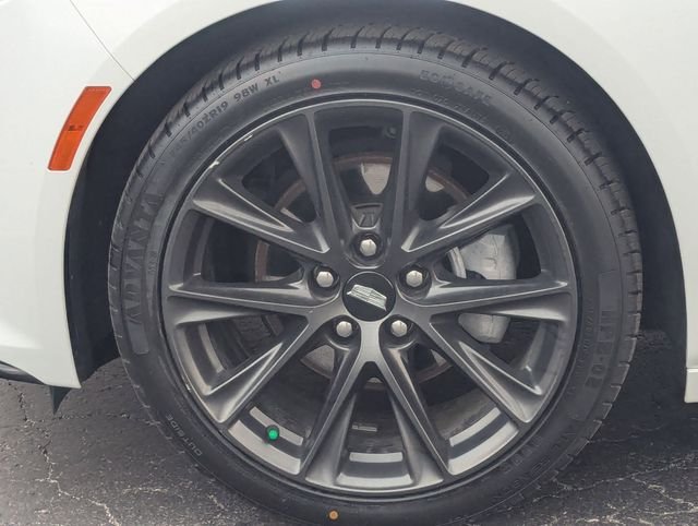 Used 2023 Summit White Cadillac Sport image 32