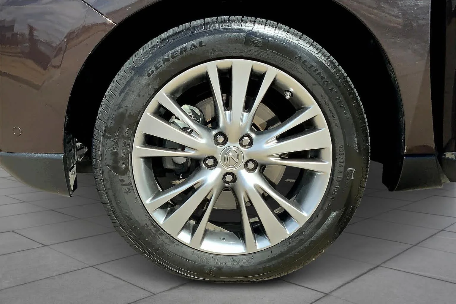 Used 2013 Fire Agate Lexus  image 10