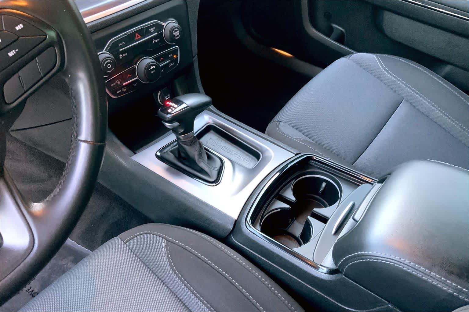 Used 2020 Frostbite Dodge SXT image 15