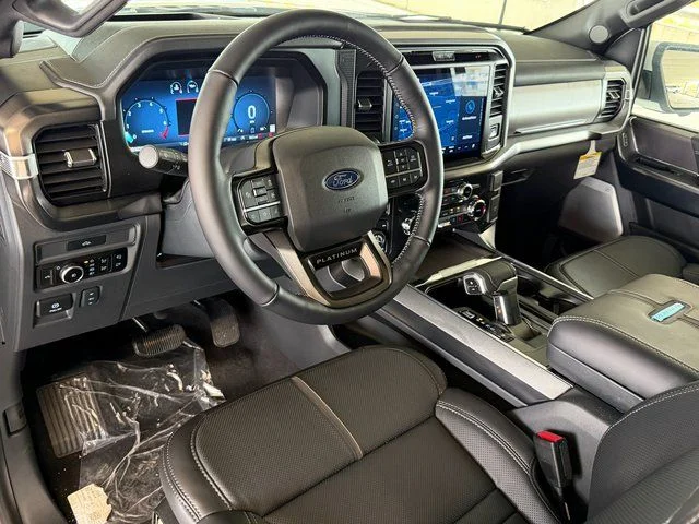 New 2026 White Ford Platinum image 21