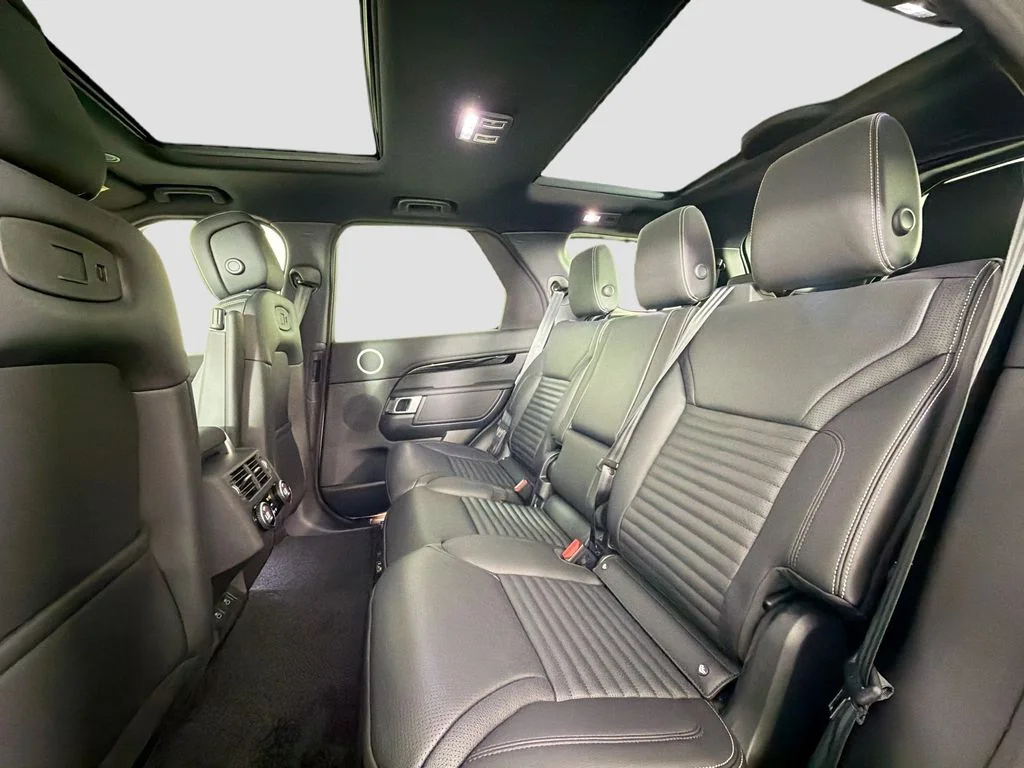 New 2026 Fuji White Land Rover S image 26