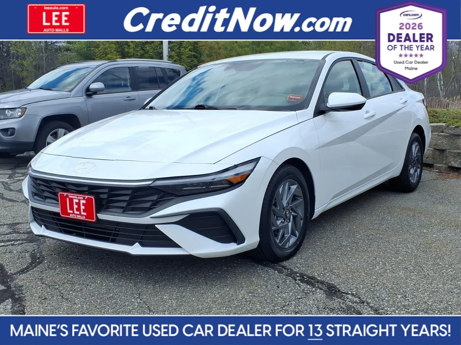 Used 2024 White Hyundai SEL image 1