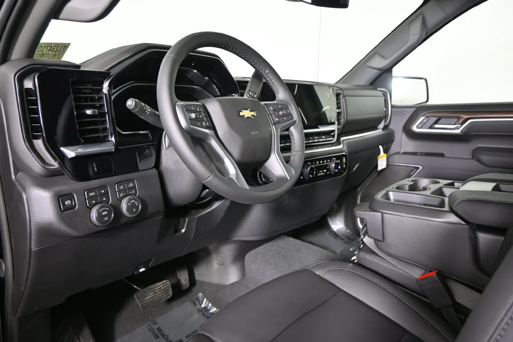 New 2026 Black Chevrolet LT image 22