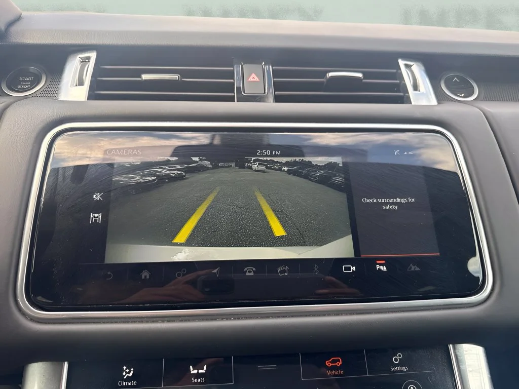 Used 2020 White Land Rover HST image 18