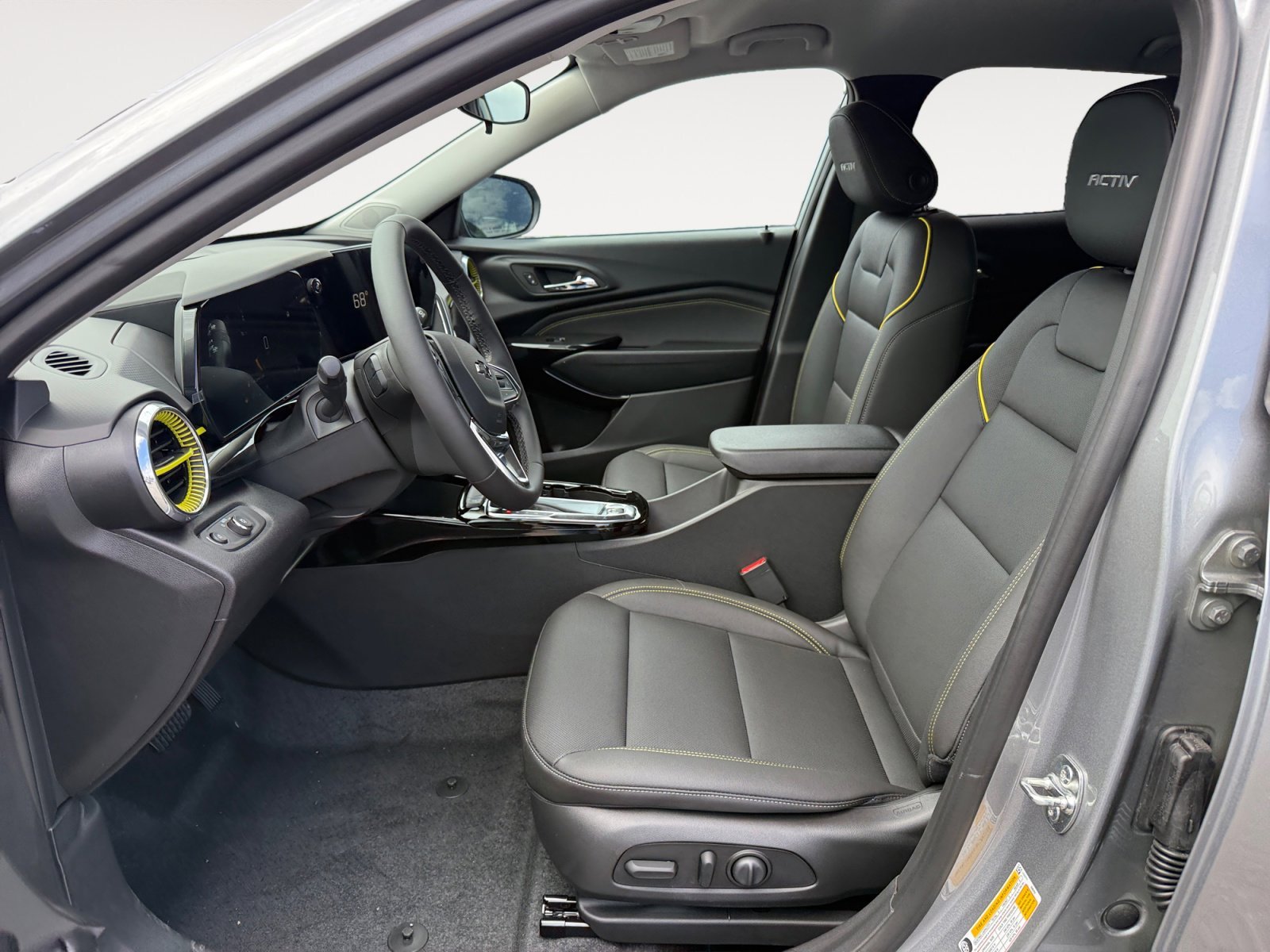 2026 Chevrolet Trax Activ - Photo 10