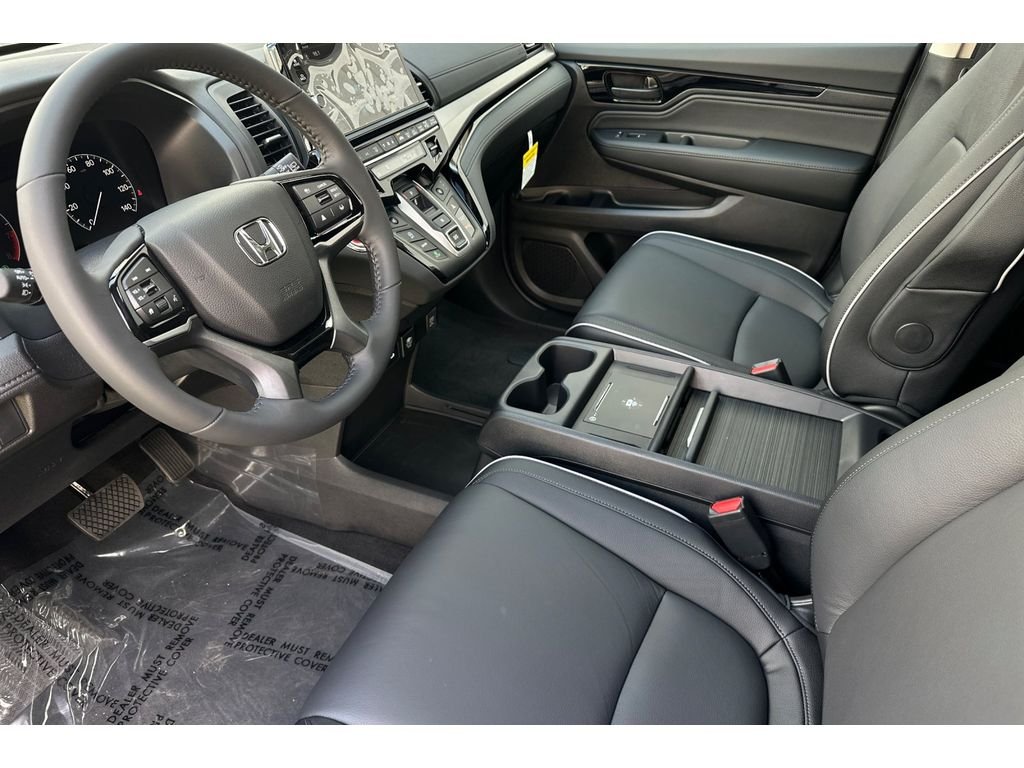 2026 Honda Odyssey Touring - Photo 11