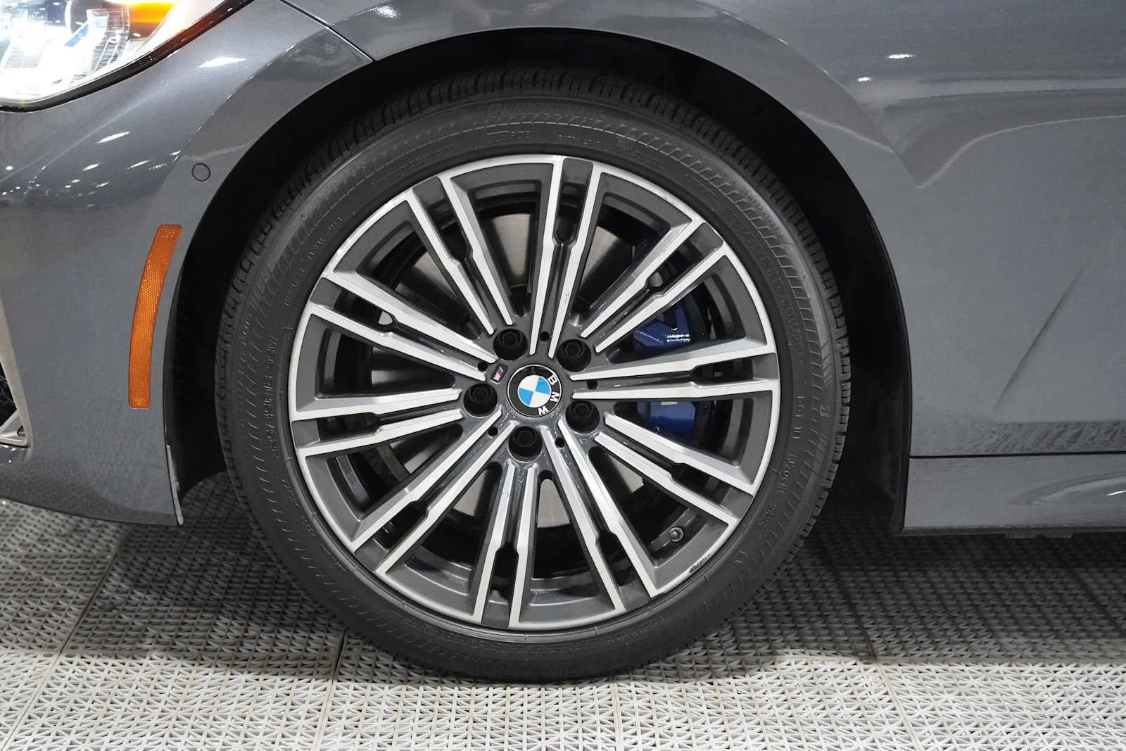 Used 2020 Mineral Gray Metallic BMW M340i xDrive image 8
