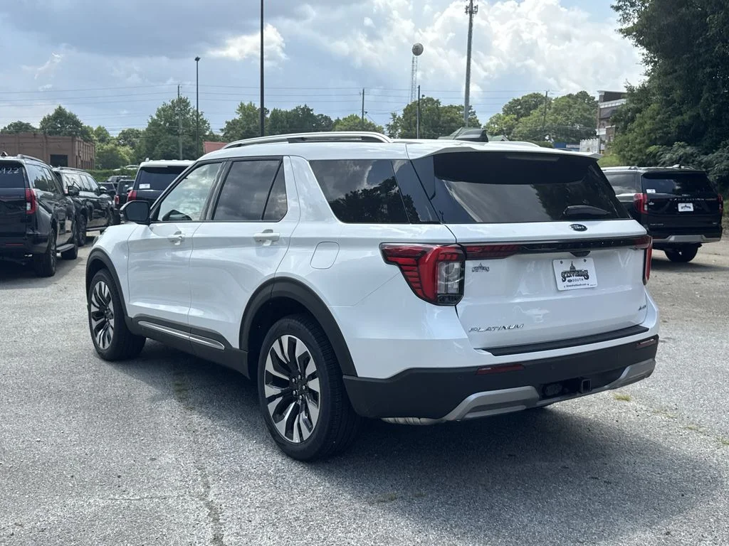 New 2026 White Ford Platinum image 5