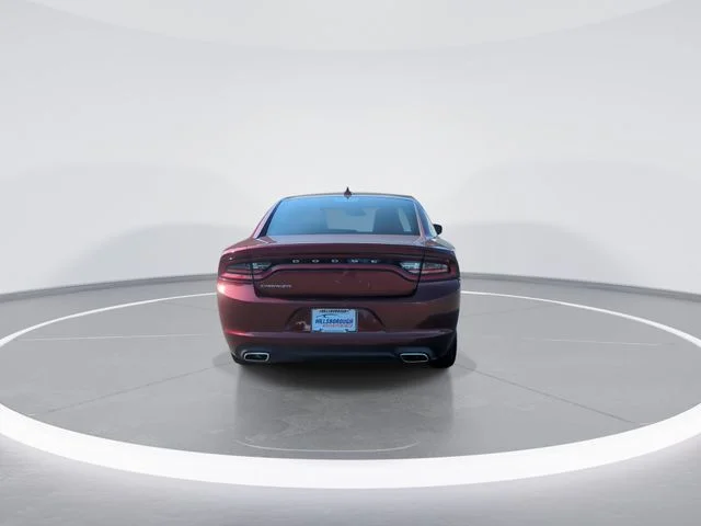Used 2023 Red Dodge SXT image 7