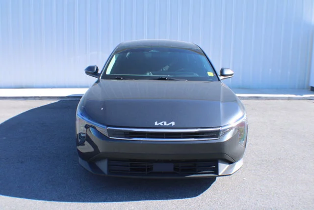 Used 2025 Interstellar Gray Kia LXS image 14