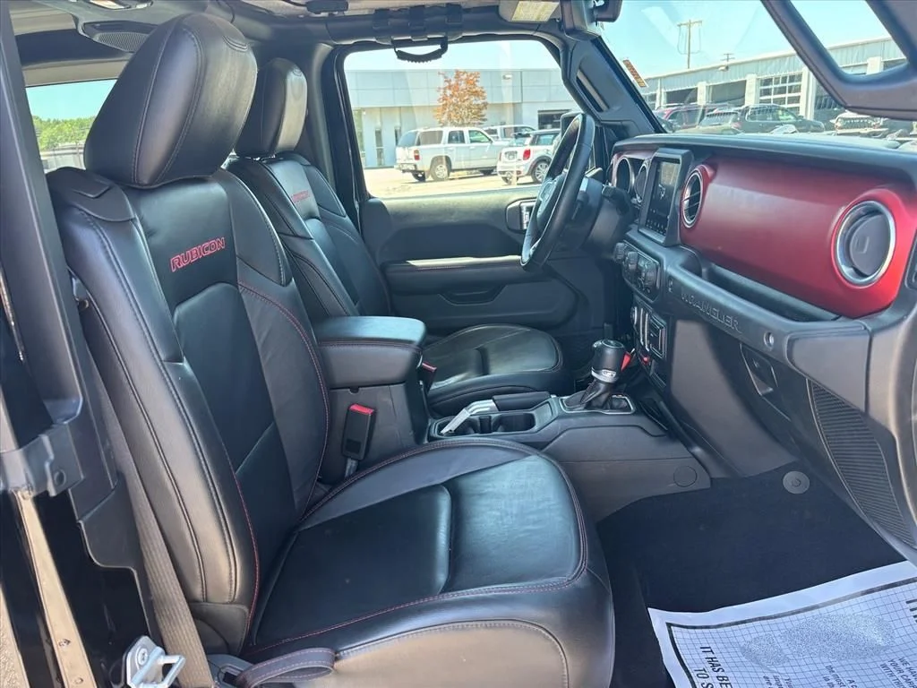 Used 2018 Black Jeep Rubicon image 14