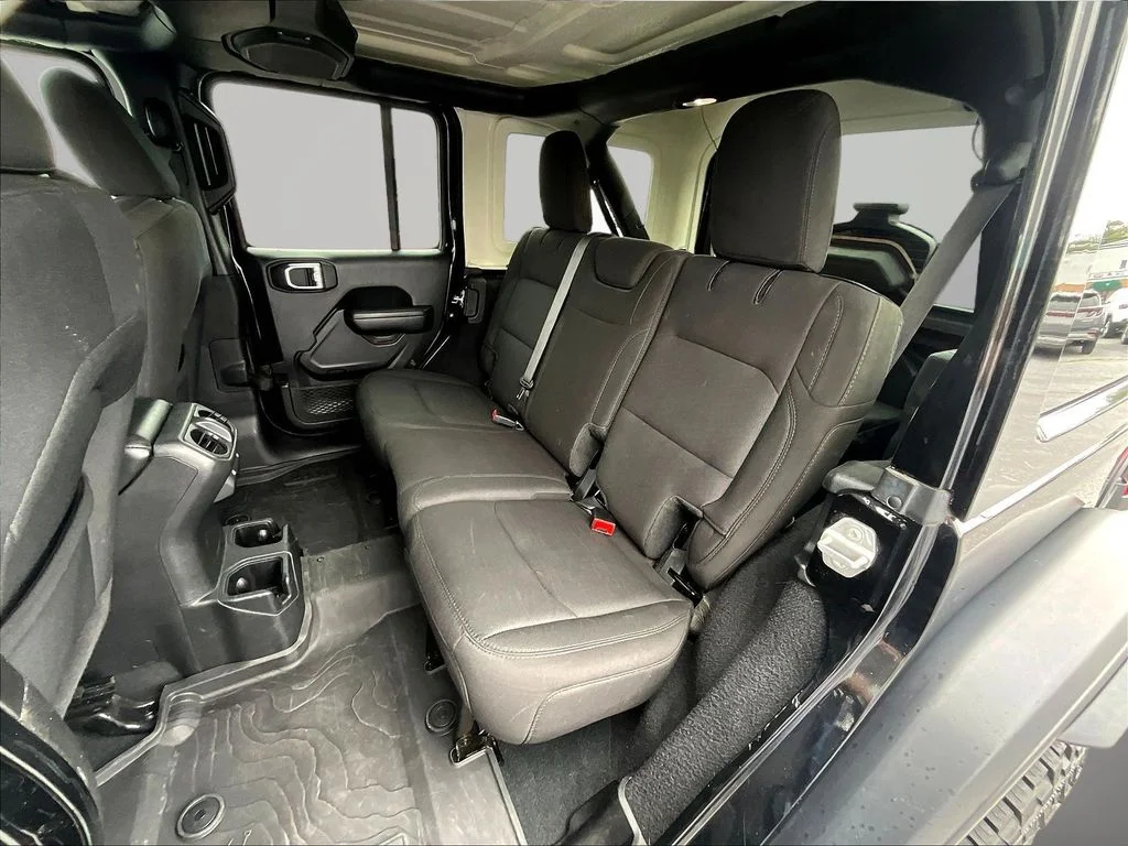 Used 2022 Black Jeep Unlimited High Tide image 22