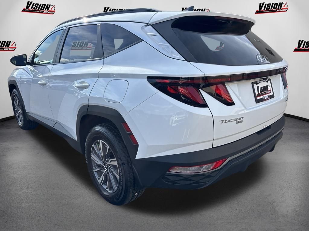 Used 2024 White Hyundai Blue image 7