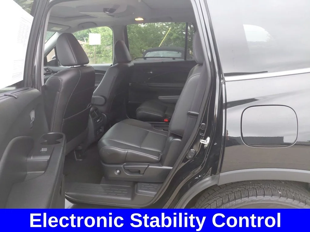 Used 2021 Black Honda Elite image 20
