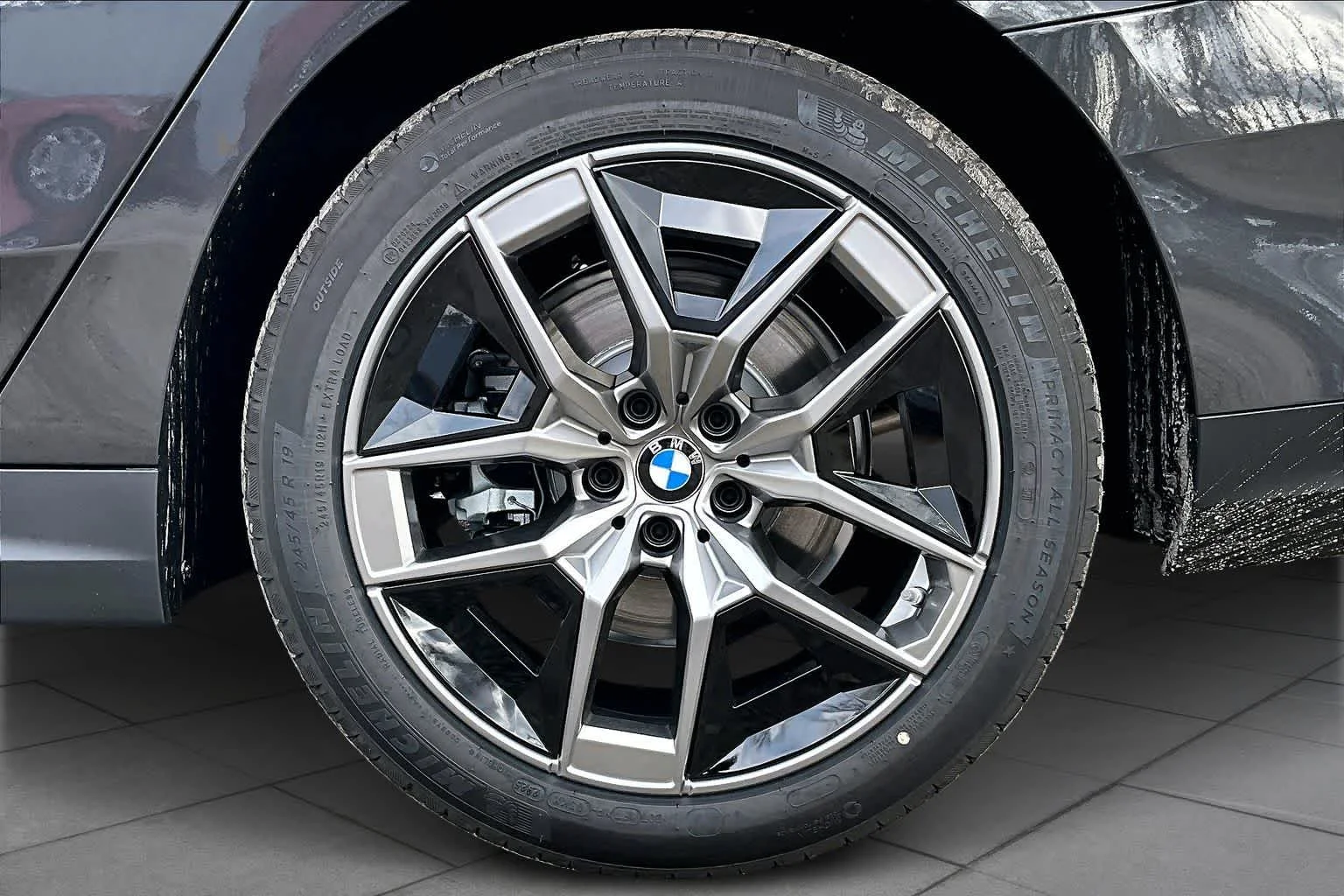 New 2026 Dark Graphite Metallic BMW 530i xDrive image 17