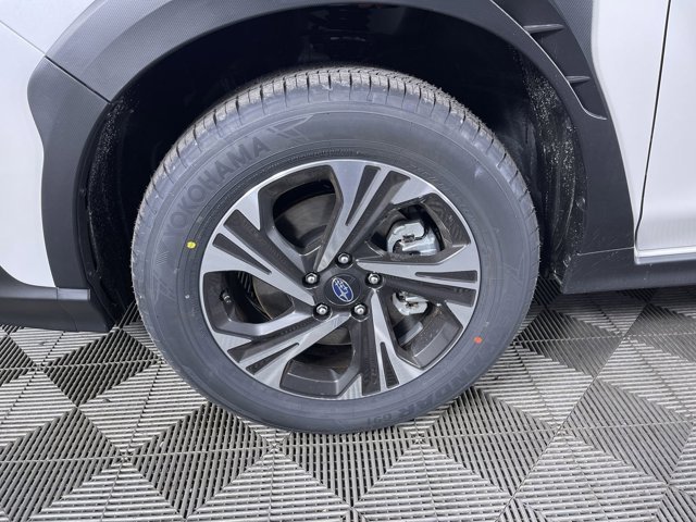 New 2026 CRYSTAL WHITE PEARL Subaru Premium image 24