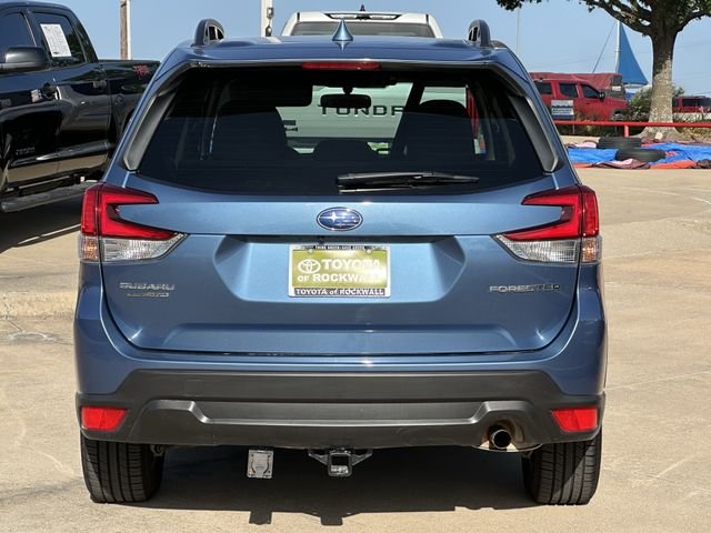 Used 2023 Blue Subaru Premium image 4
