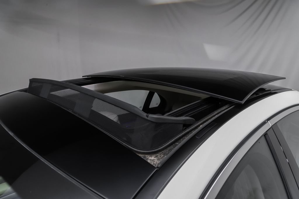Certified Used 2023  Mercedes-Benz S 580 image 5