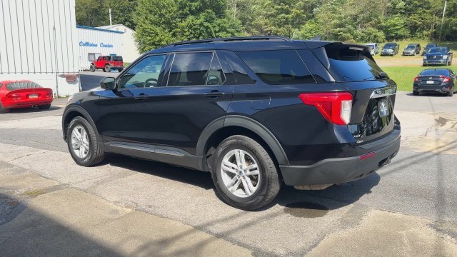 Used 2022 Agate Black Metallic Ford XLT image 12