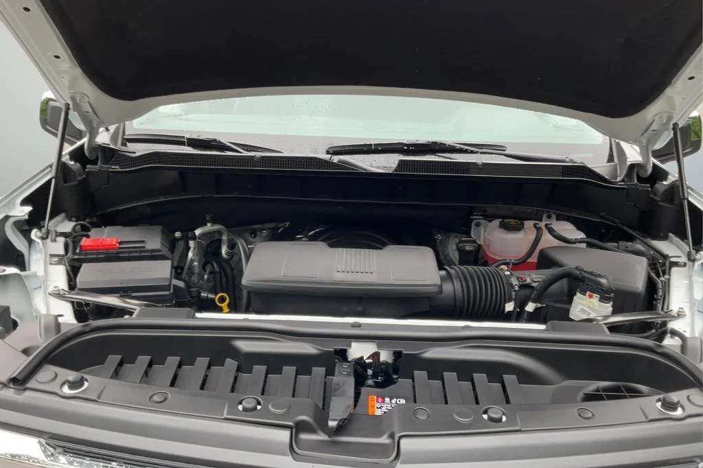 New 2026 Chevrolet Silverado 1500 LT 4D Crew Cab