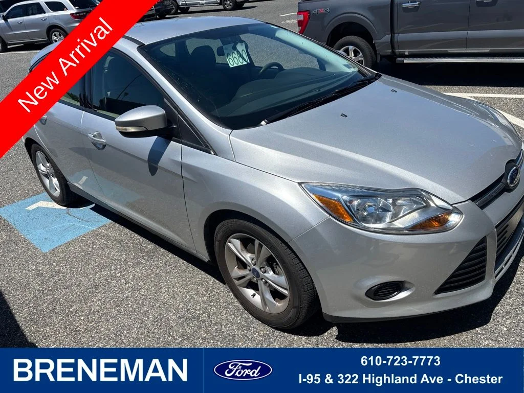 2014 Ford Focus 5 Door Hatch SE's photo