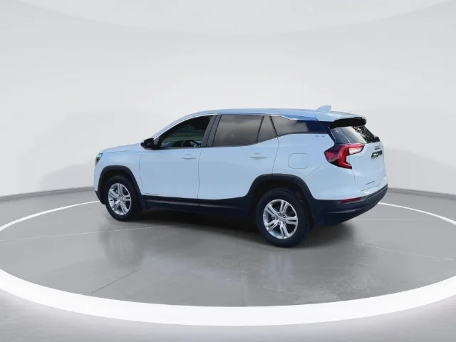 Certified Used 2024 Summit White GMC SLE image 8