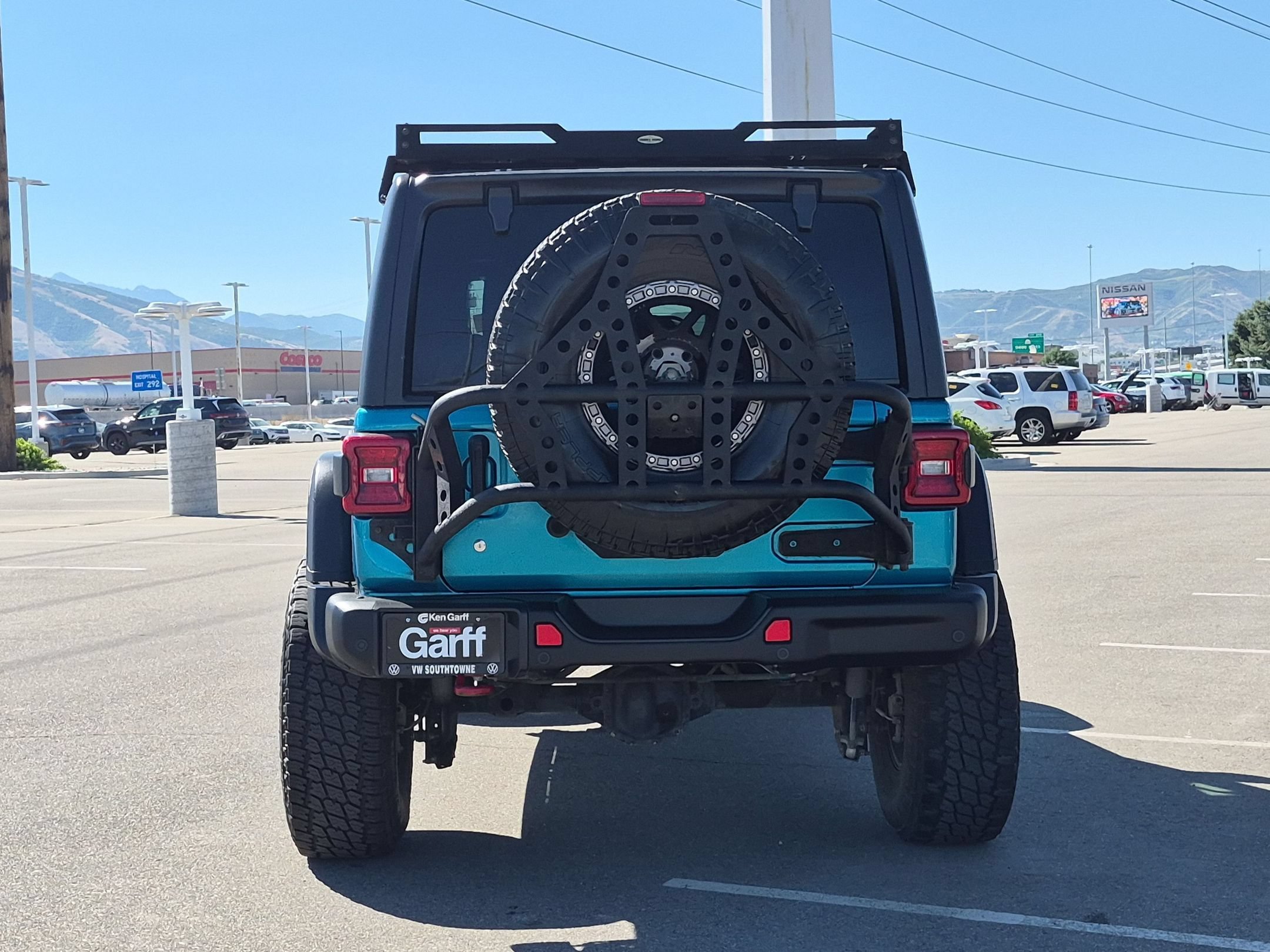 Used 2019 Bikini Pearlcoat Jeep Rubicon image 4