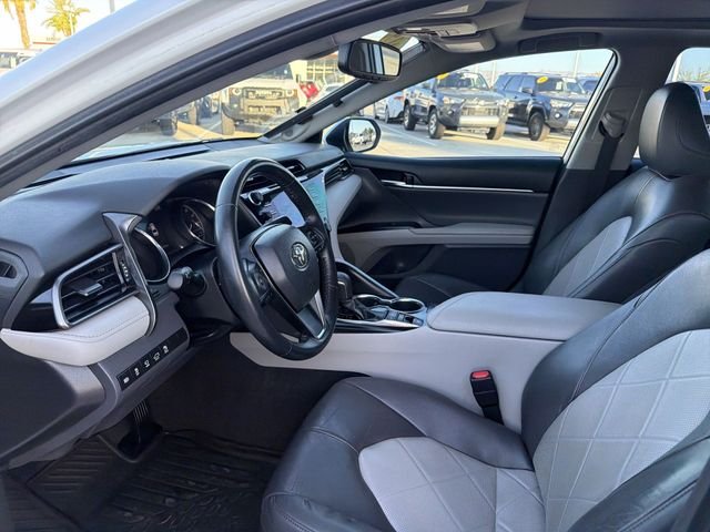 2019 Toyota Camry XLE - Photo 26