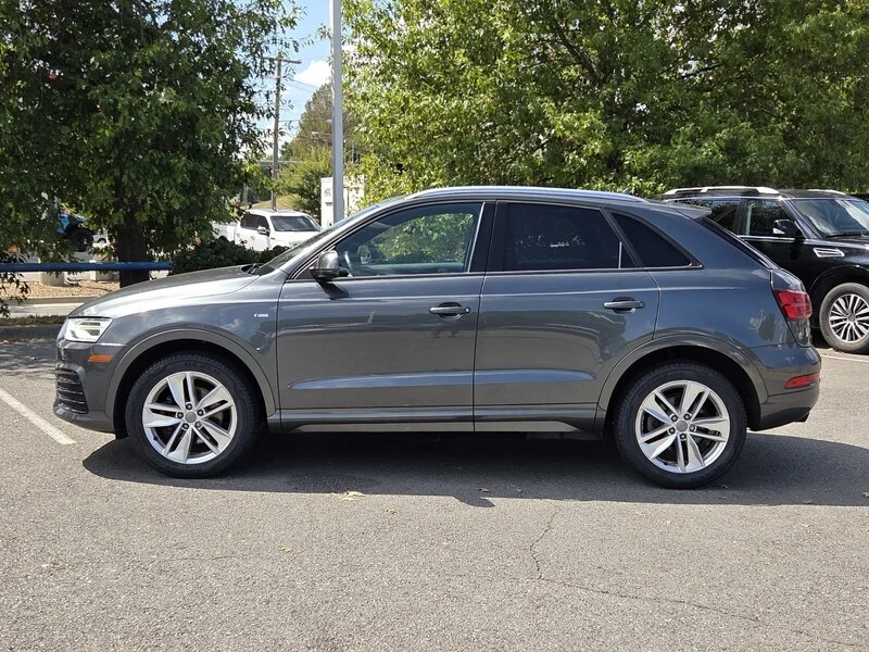Used 2018 Daytona Gray Pearl AUDI 2.0T PREMIUM image 2