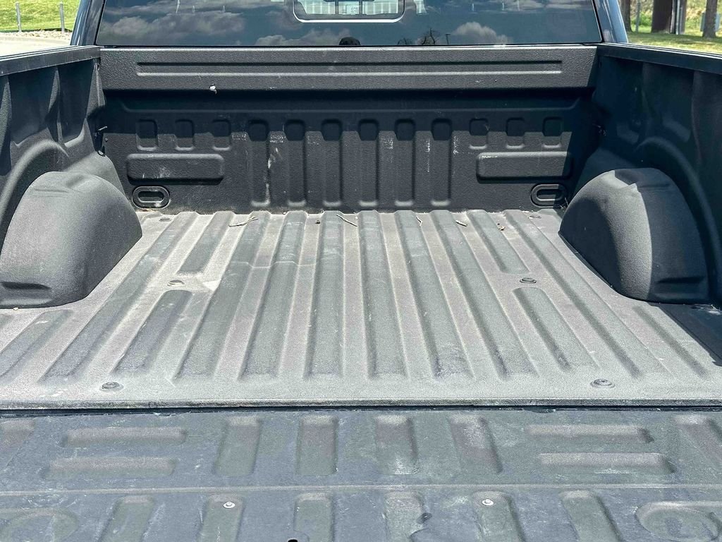 Used 2020 Black Ford Lariat image 20