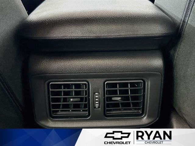 Used 2024  Toyota Hybrid SE image 24
