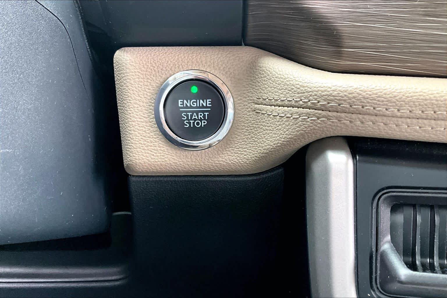 Used 2024 Dark Matter Gray Ford Limited image 35