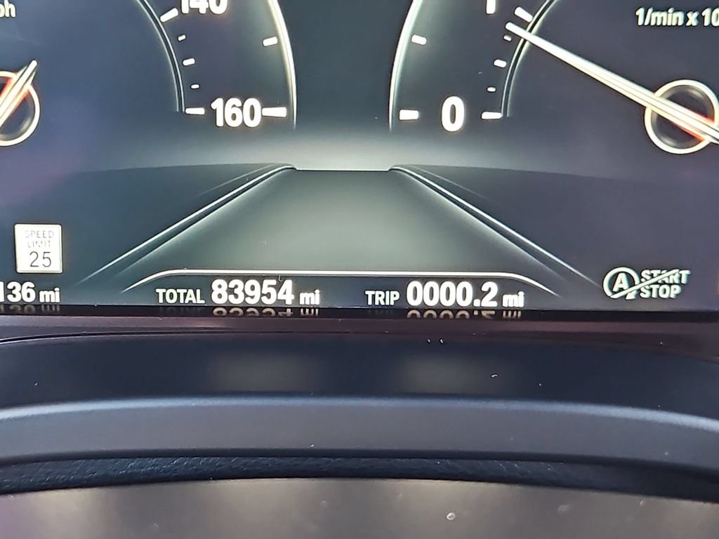 Used 2019 Phytonic Blue Metallic BMW xDrive30i image 16