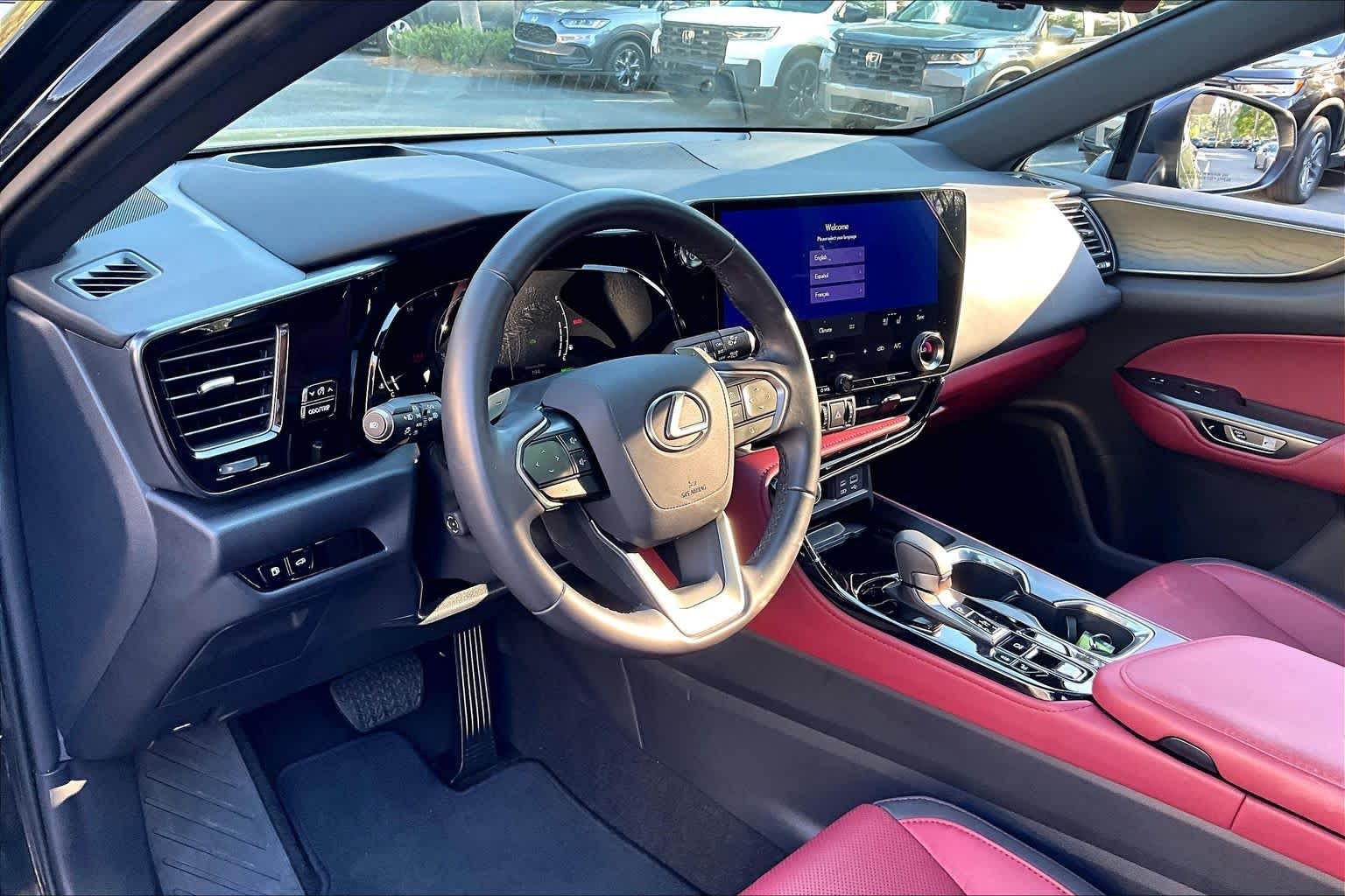 2024 Lexus NX Hybrid 350h - Photo 18