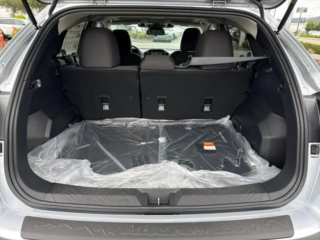 New 2026 ICE SILVER METALLIC Subaru Premium image 16