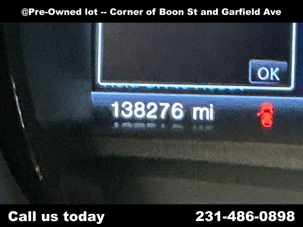 Used 2014 Gray Ford Limited image 22
