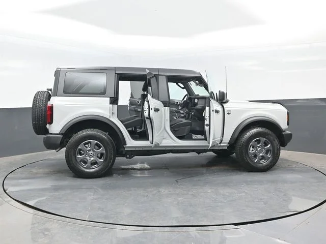 New 2026 Avalanche Gray Ford Big Bend® image 27