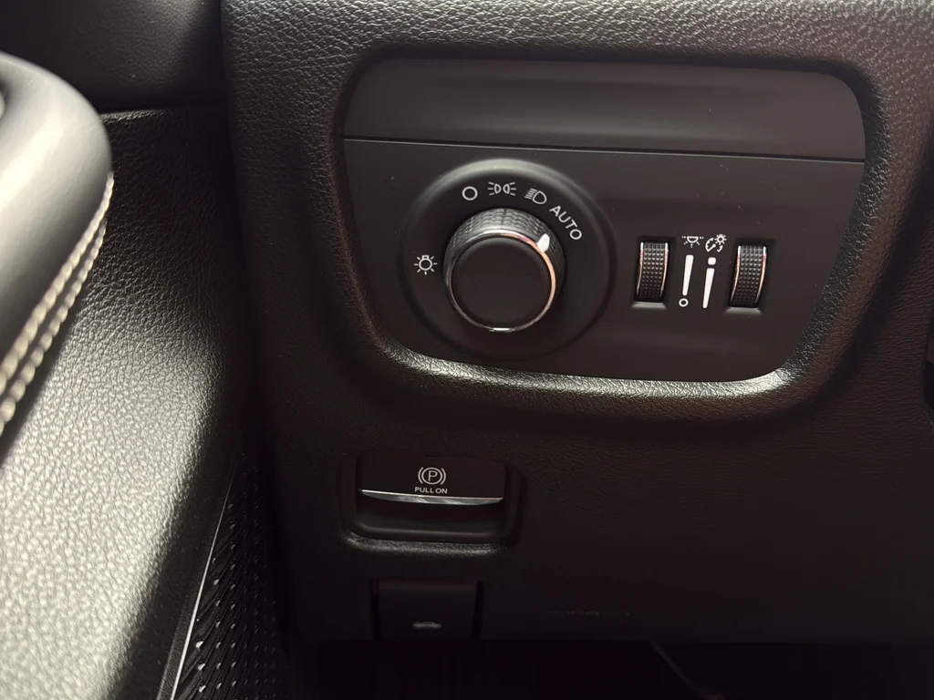 Used 2024 Bright White Clearcoat Jeep Altitude image 19