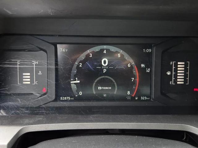 Used 2025 Underground Toyota SR5 image 28
