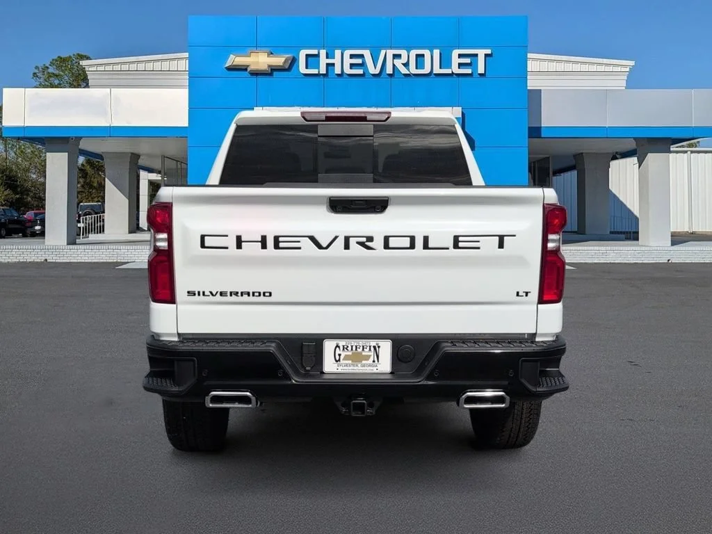 New 2026 Summit White Chevrolet LT Trail Boss image 4
