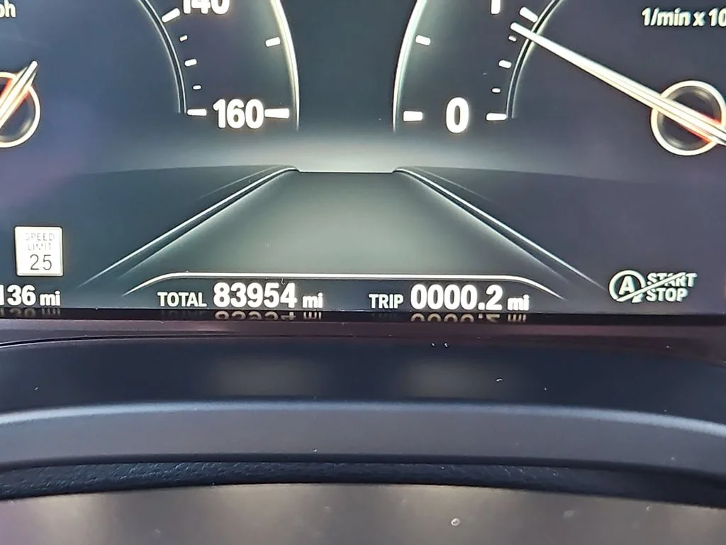Used 2019 Phytonic Blue Metallic BMW xDrive30i image 16