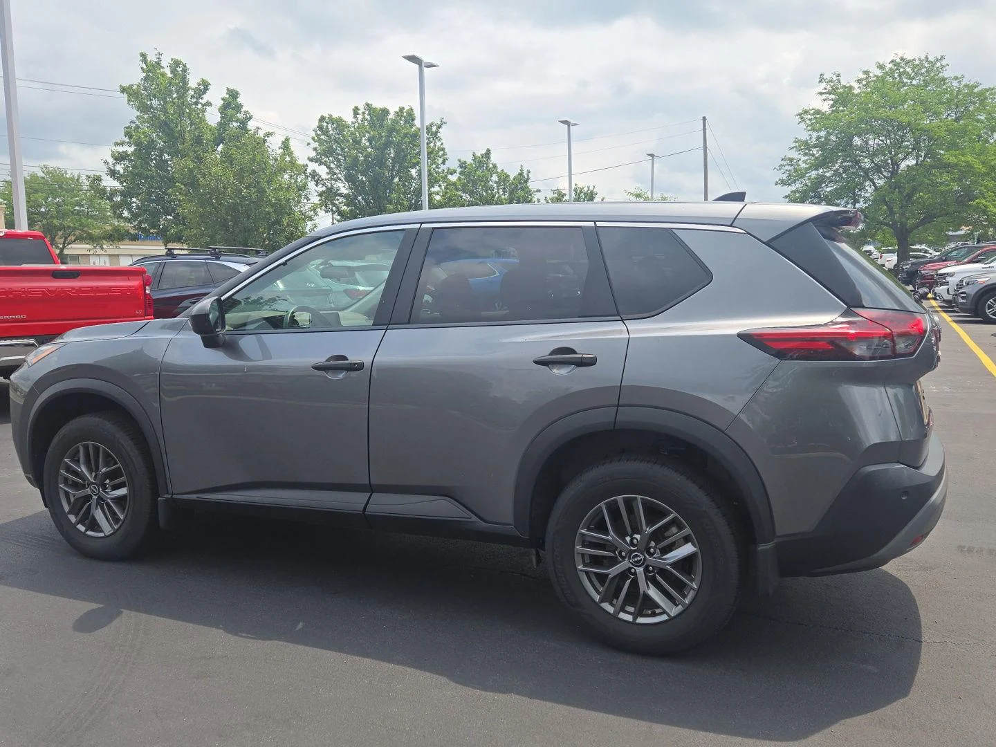 Used 2023 Gun Metallic Nissan S image 4