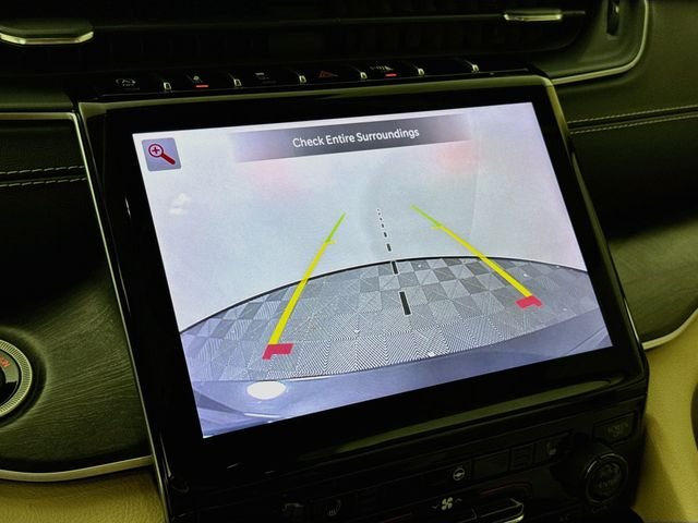 Used 2021 Gray Jeep Limited image 25